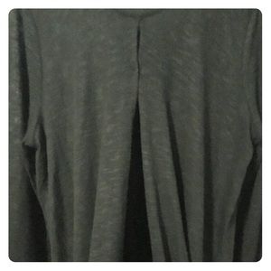 Black XL faded glory cross front open shirt.